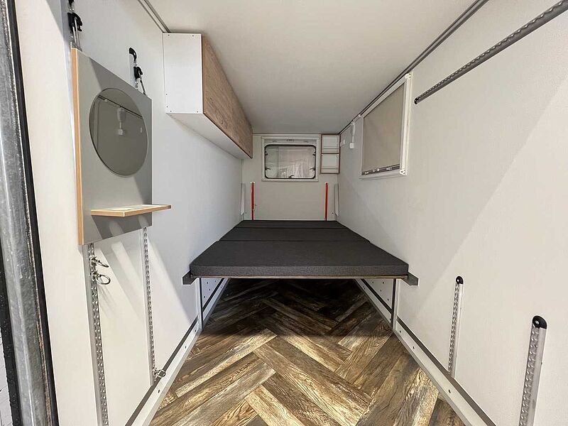 Blyss Speedcaravan CROSS Kofferanhänger