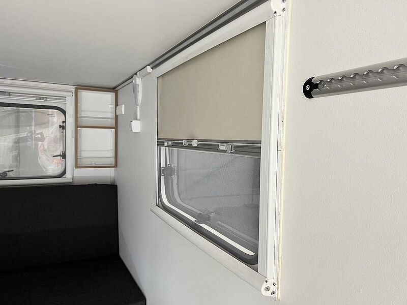 Blyss Speedcaravan CROSS Kofferanhänger