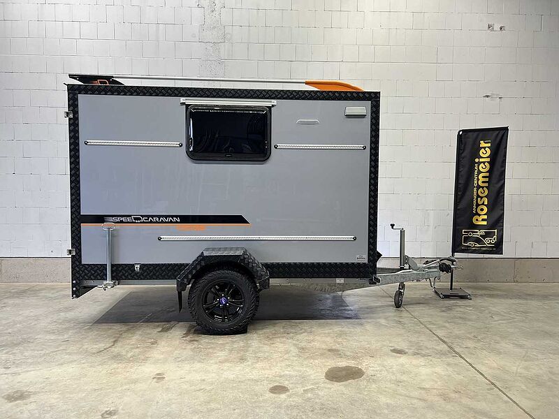 Blyss Speedcaravan CROSS Kofferanhänger