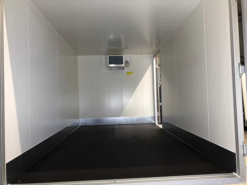 Unsinn UKH 6C 3620 Seitentür+Treppe Kühlanhänger