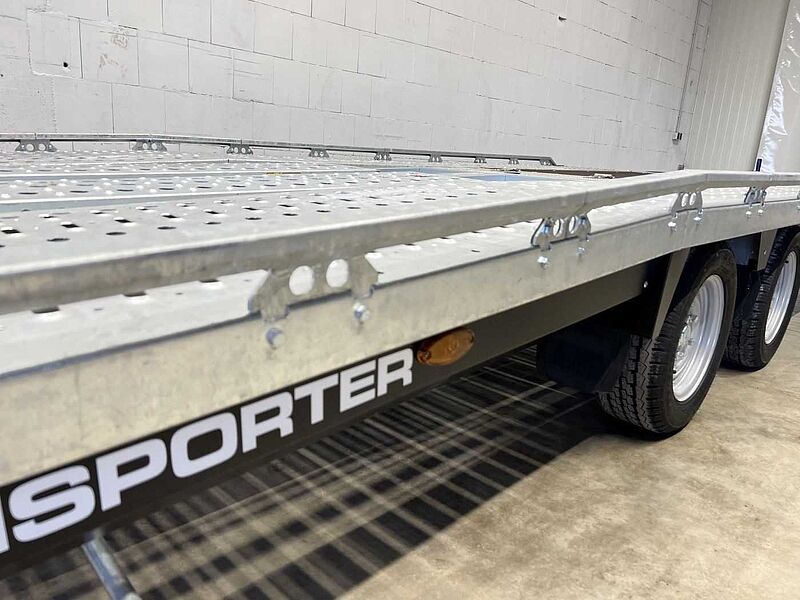 Brian James T Transporter 231-5022-35-2-12 Autotransporter