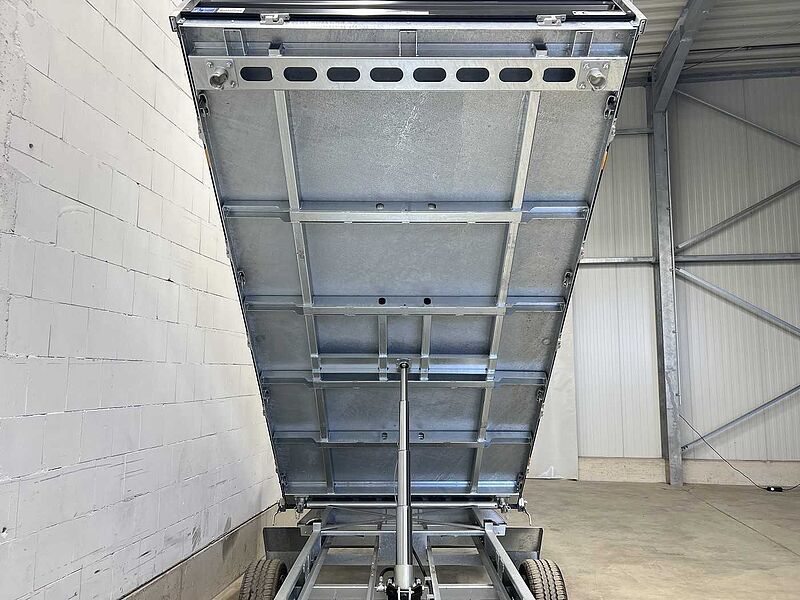 Humbaur HTK 3500.37 Stahl Black Dreiseitenkipper