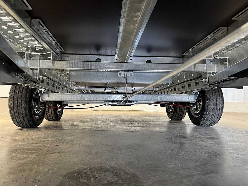 Brian James T Transporter 231-4521-35-2-12 Autotransporter