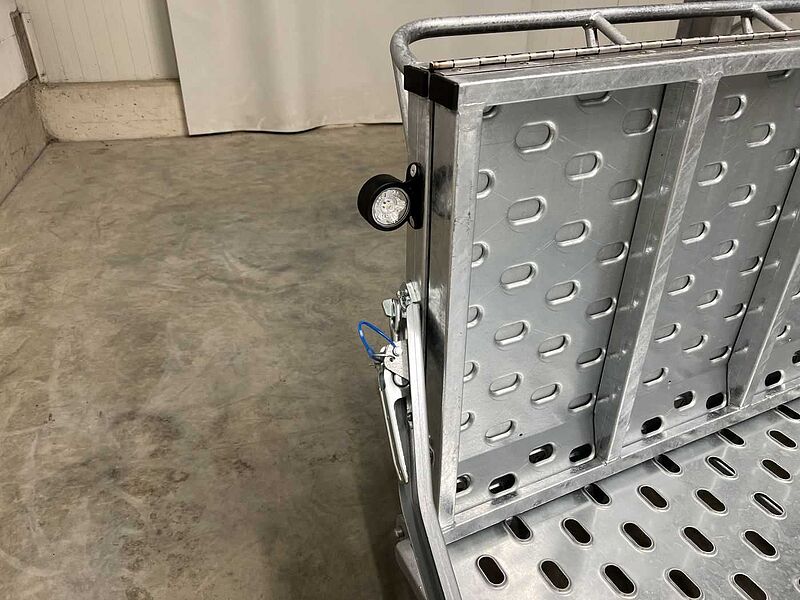 Vezeko Motovan D 27+Box Motorradanhänger