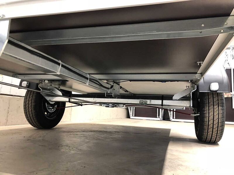 Böckmann TL-AL 3015/15 Plane Kastenanhänger gebremst