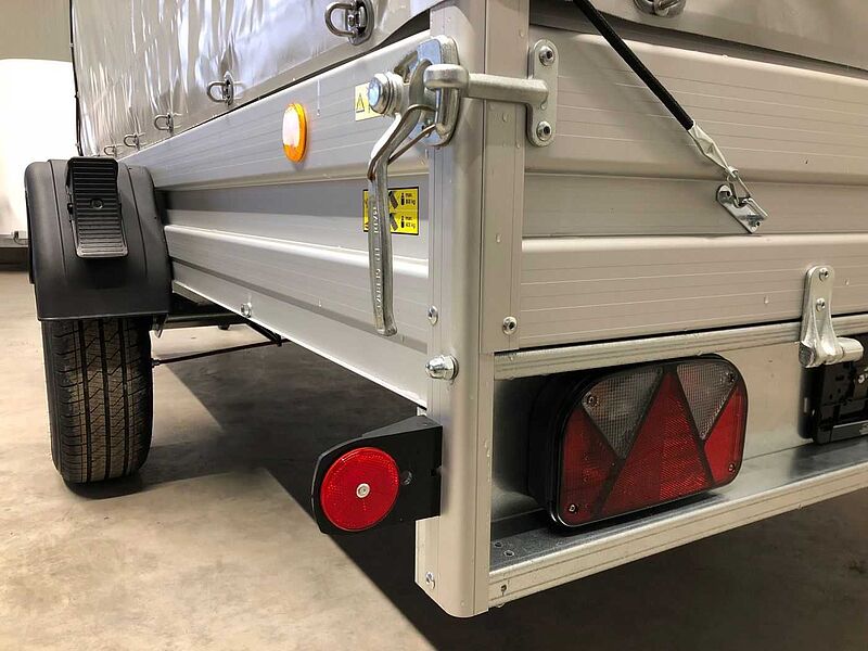 Böckmann TL-AL 3015/15 Plane Kastenanhänger gebremst