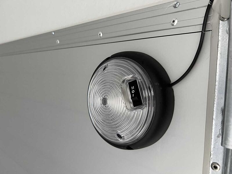 Cheval Liberte Debon C400 Roadster ALF Kofferanhänger