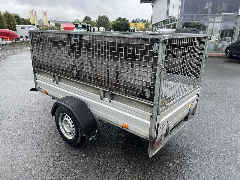 Saris BMG135V McAlu Compact Gitter Kastenanhänger gebr