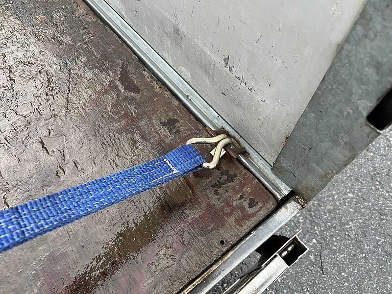 Saris BMG135V McAlu Compact Gitter Kastenanhänger gebr