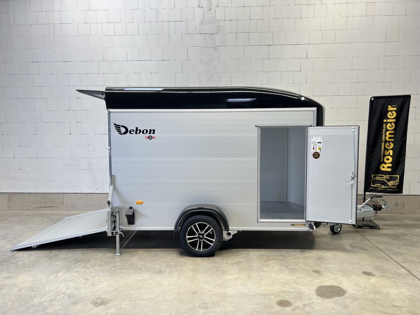 Cheval Liberte Debon C400 Roadster ALF Kofferanhänger