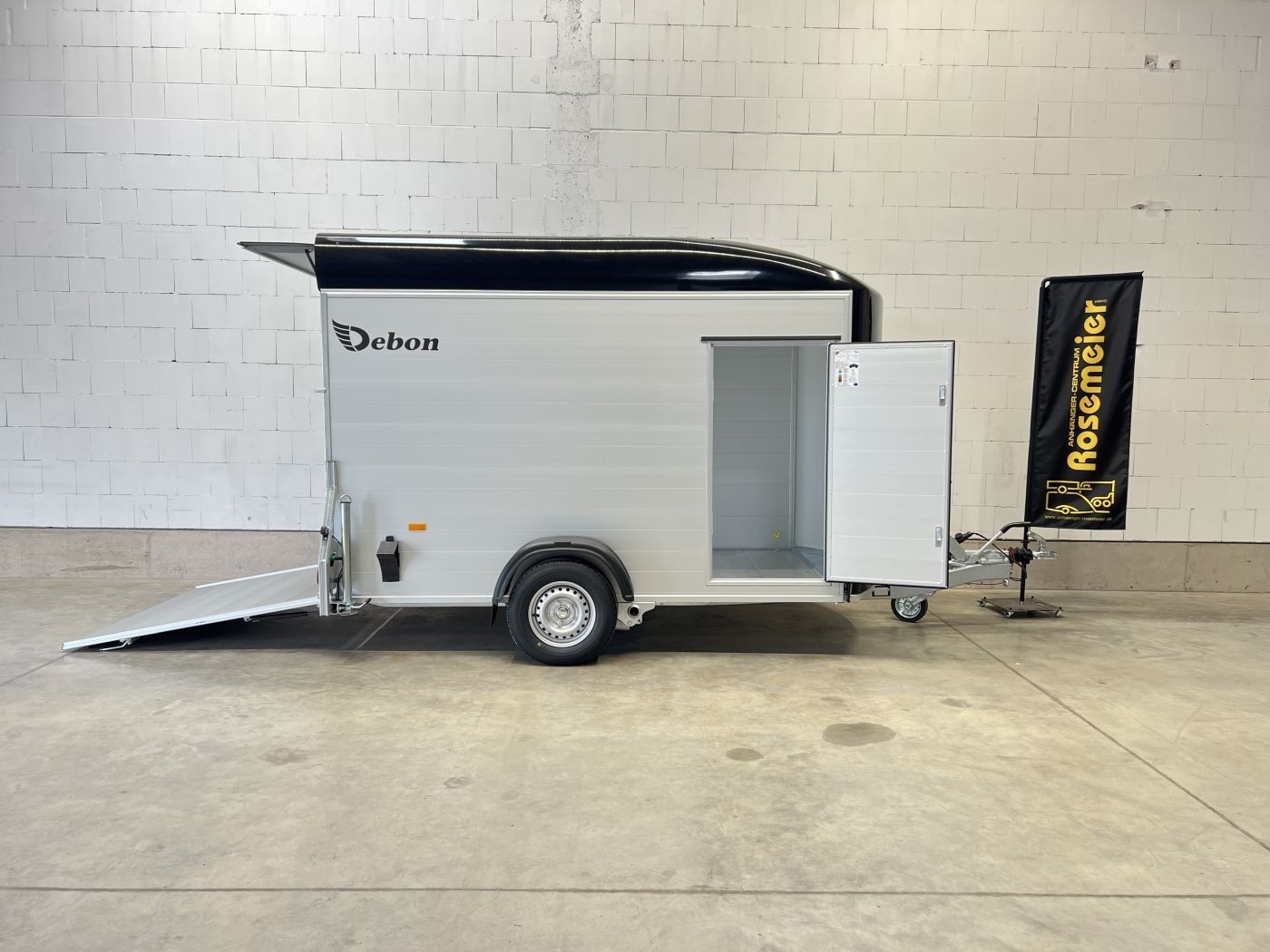 Cheval Liberte Debon C400 Roadster Kofferanhänger