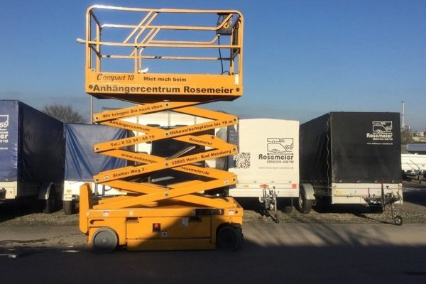 andere Scherenbühne Compact 10 Sonderanhänger Mietgerät