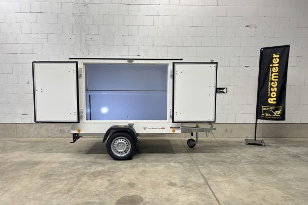 TPV Trailers KT-EU2 Doppelflügeltür seitl. Verkaufsanhänger
