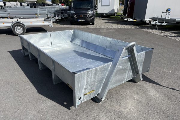 Vezeko Mulde 450 Konos Tridem Muldenkipper