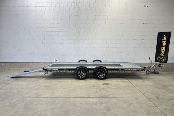 Brian James A Transporter 130-4519-27-2-12 Autotransporter