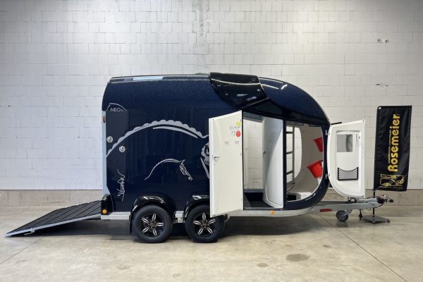 Böckmann Neo L SR WCF Art Line Pferdeanhänger