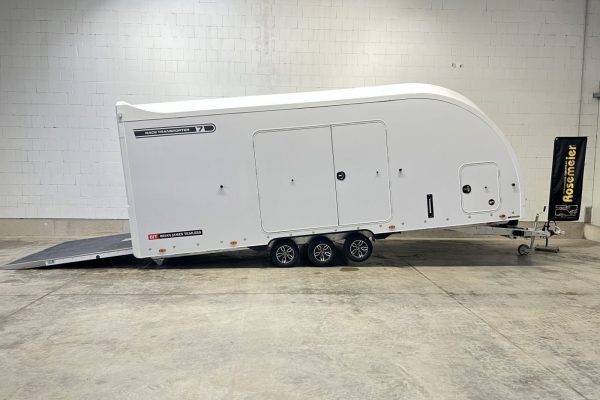 Brian James Race Transporter 7 Autotransporter geschlossen